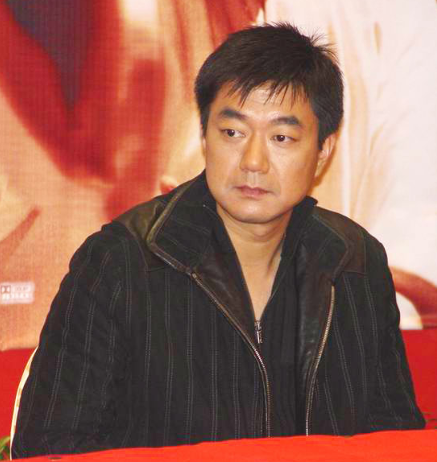 回顾演员董勇我这辈子正确的决定就是再婚娶了小9岁的大学老师