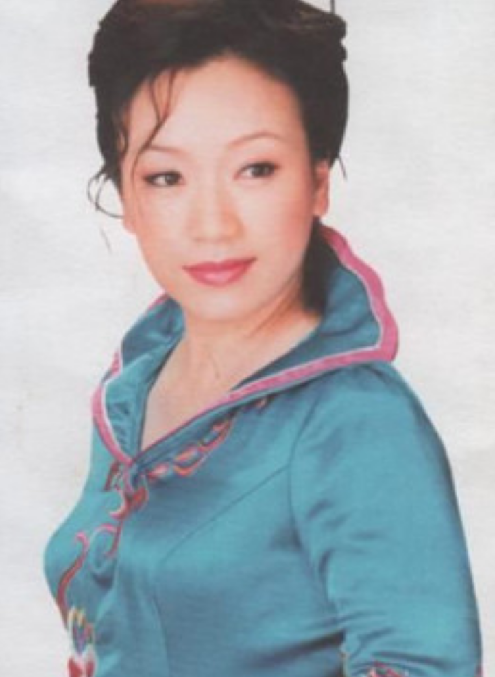 回顾戴玉强30岁娶初恋妻子结婚至今恩爱如初今女儿成他骄傲