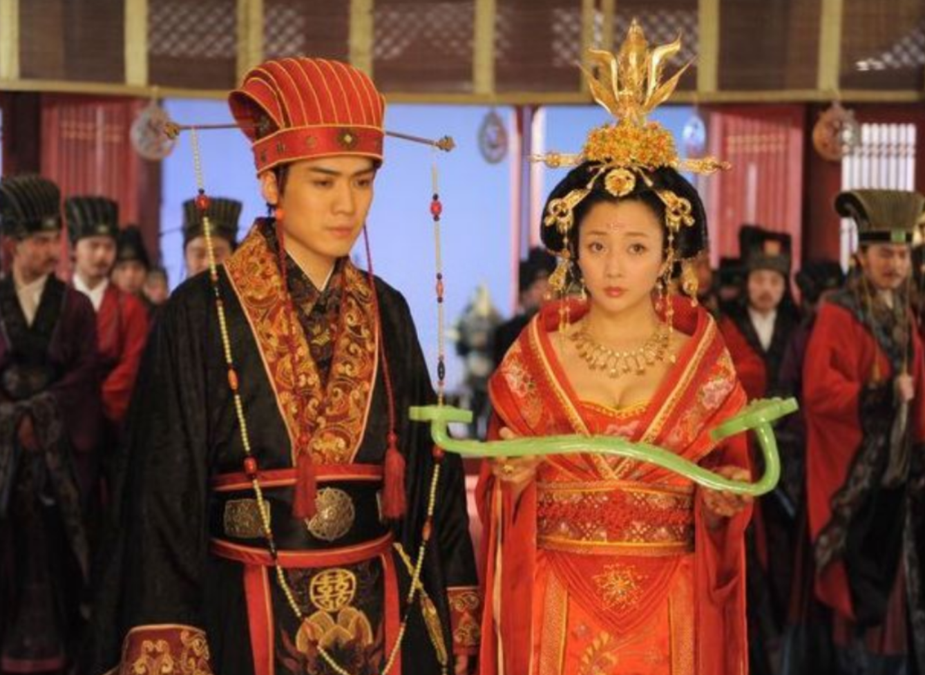 回顾徐箭演技好长得帅低调娶女强人为妻今一家三口幸福美满