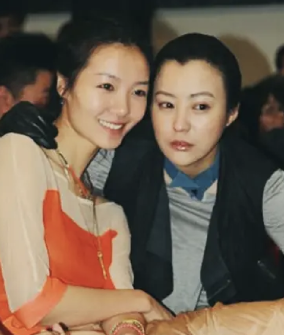 回顾演员齐溪我这辈子正确的决定就是和王传君隐婚生女