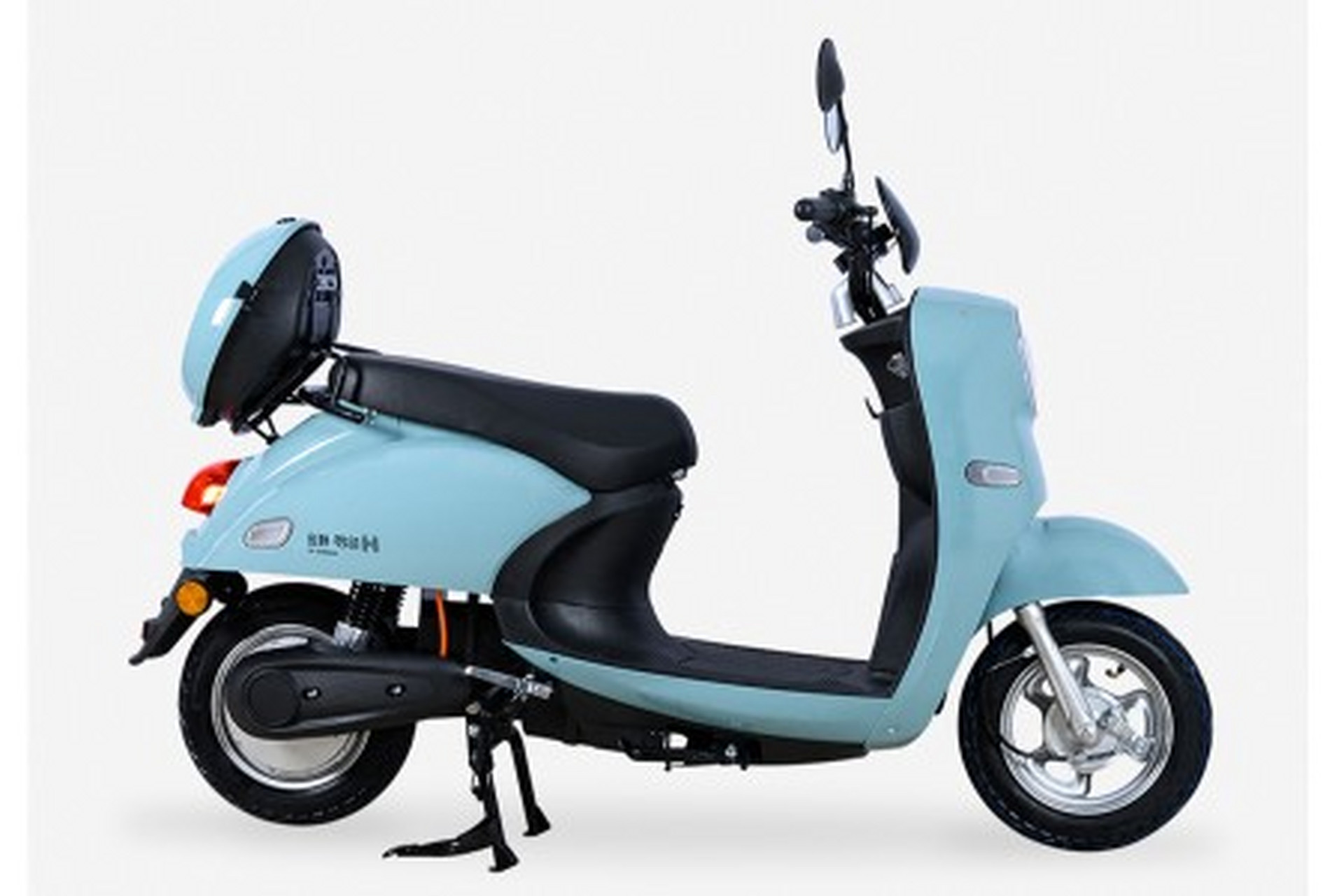 仅需2000元左右,就能拥有这款创新魅力双全的电动车.