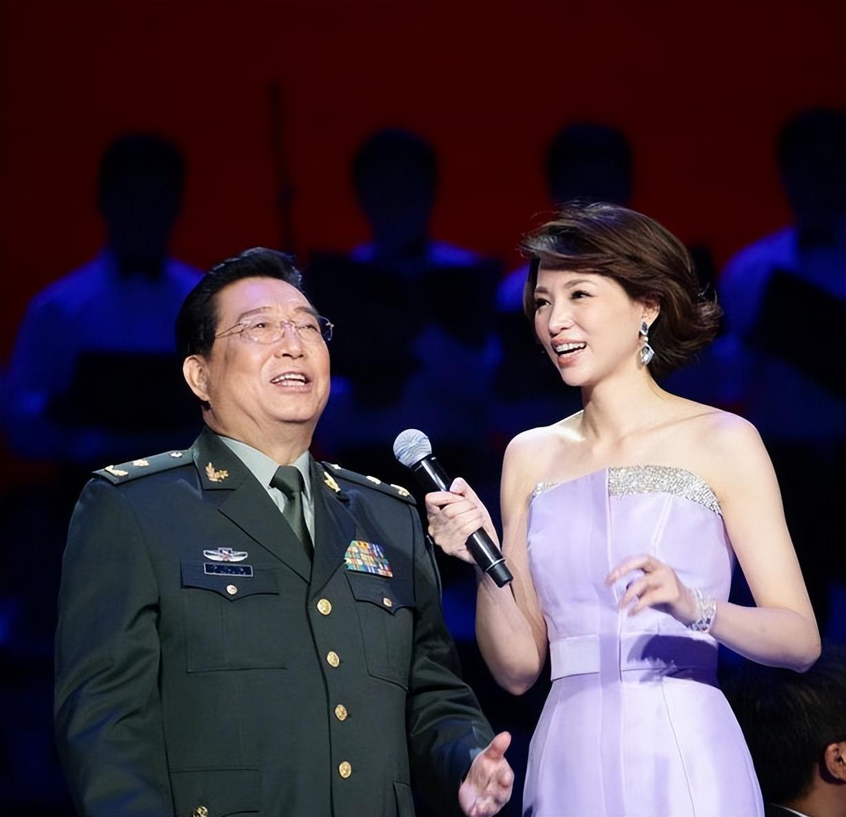 回顾李双江大儿子李贺没享受过父爱却承担父亲和继母晚年生活