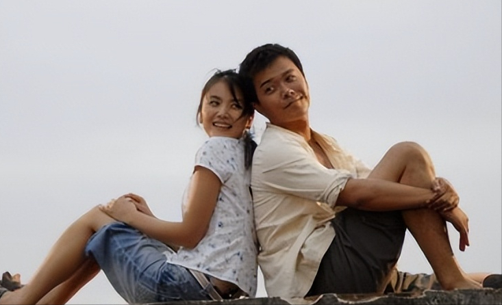 回顾曹曦文离婚后独自带女儿为孩子牺牲事业不后悔