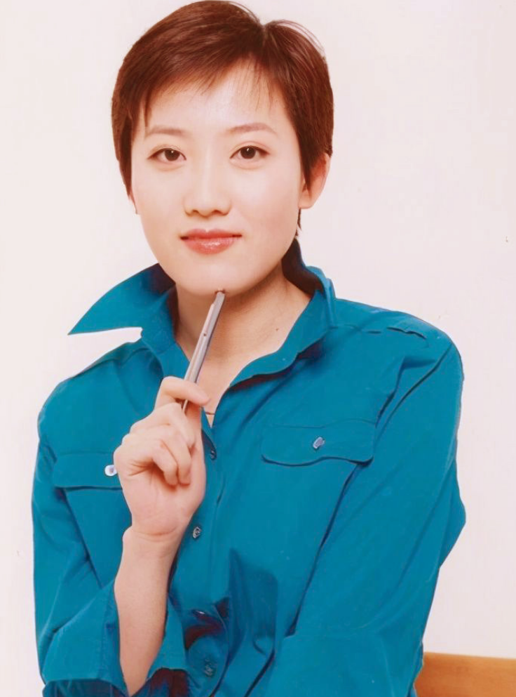 回顾鲁健32岁娶小6岁郑天亮婚后分居15年他们过得怎么样