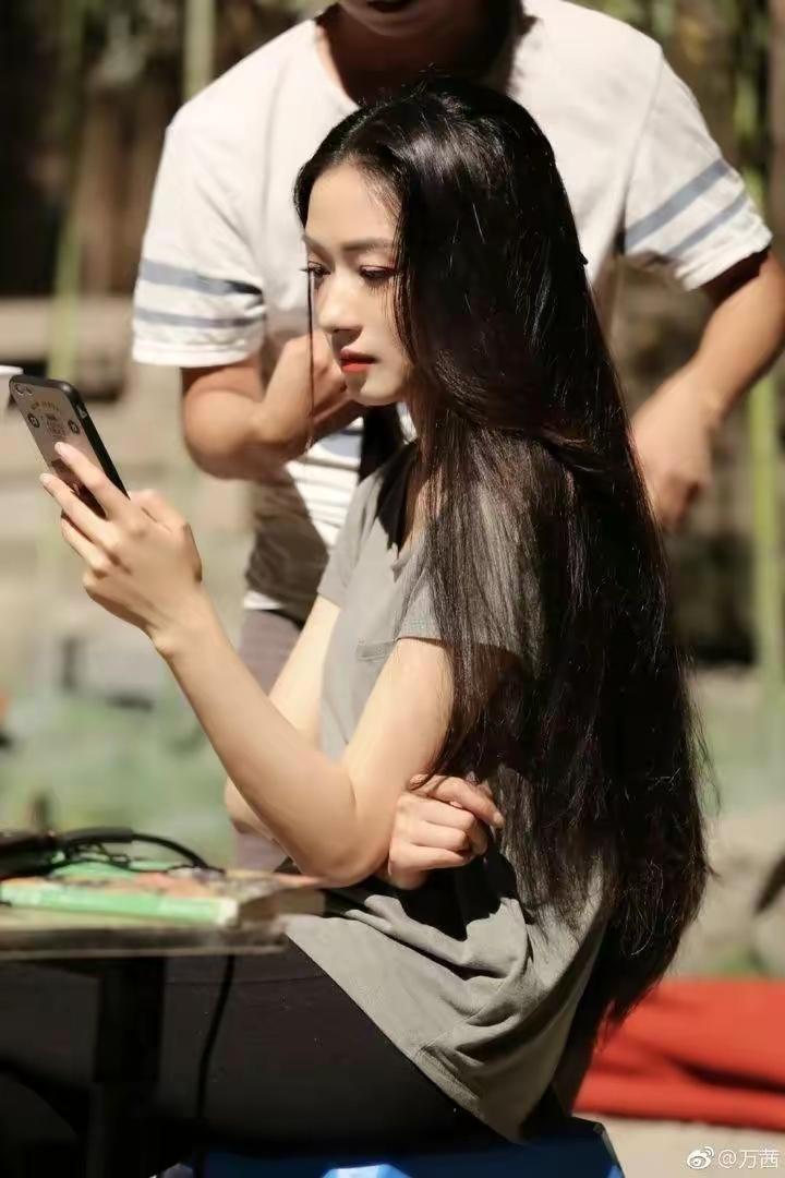 回顾万茜曾经不婚主义者这辈子正确的决定就是嫁给普通丈夫