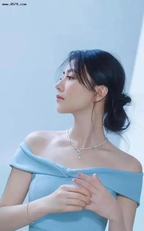 回顾高圆圆35岁嫁给小五岁的赵又廷并在40岁高龄为他生一女