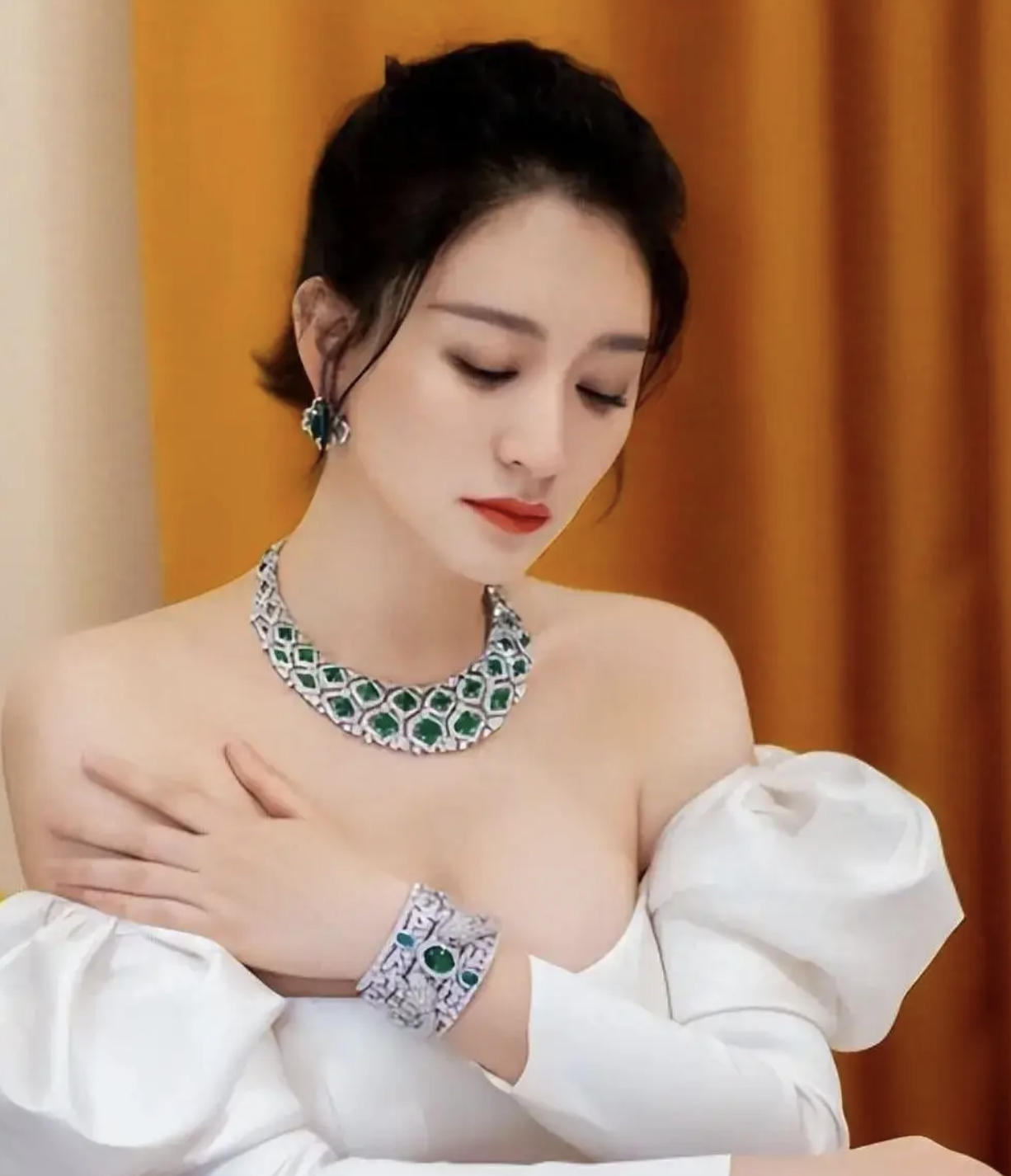 47岁李小冉从铁娃子到大号水蜜桃人生赢家最抢镜