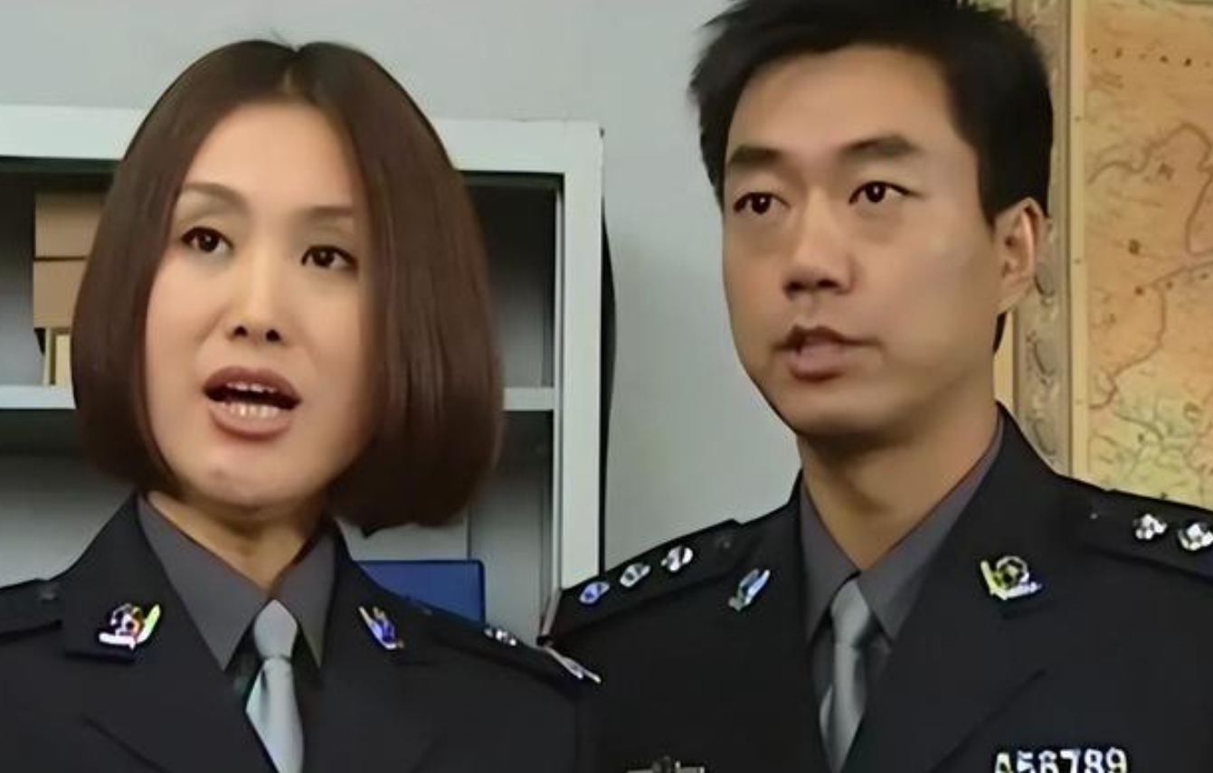 回顾演员董勇我这辈子正确的决定就是再婚娶了小9岁的大学老师