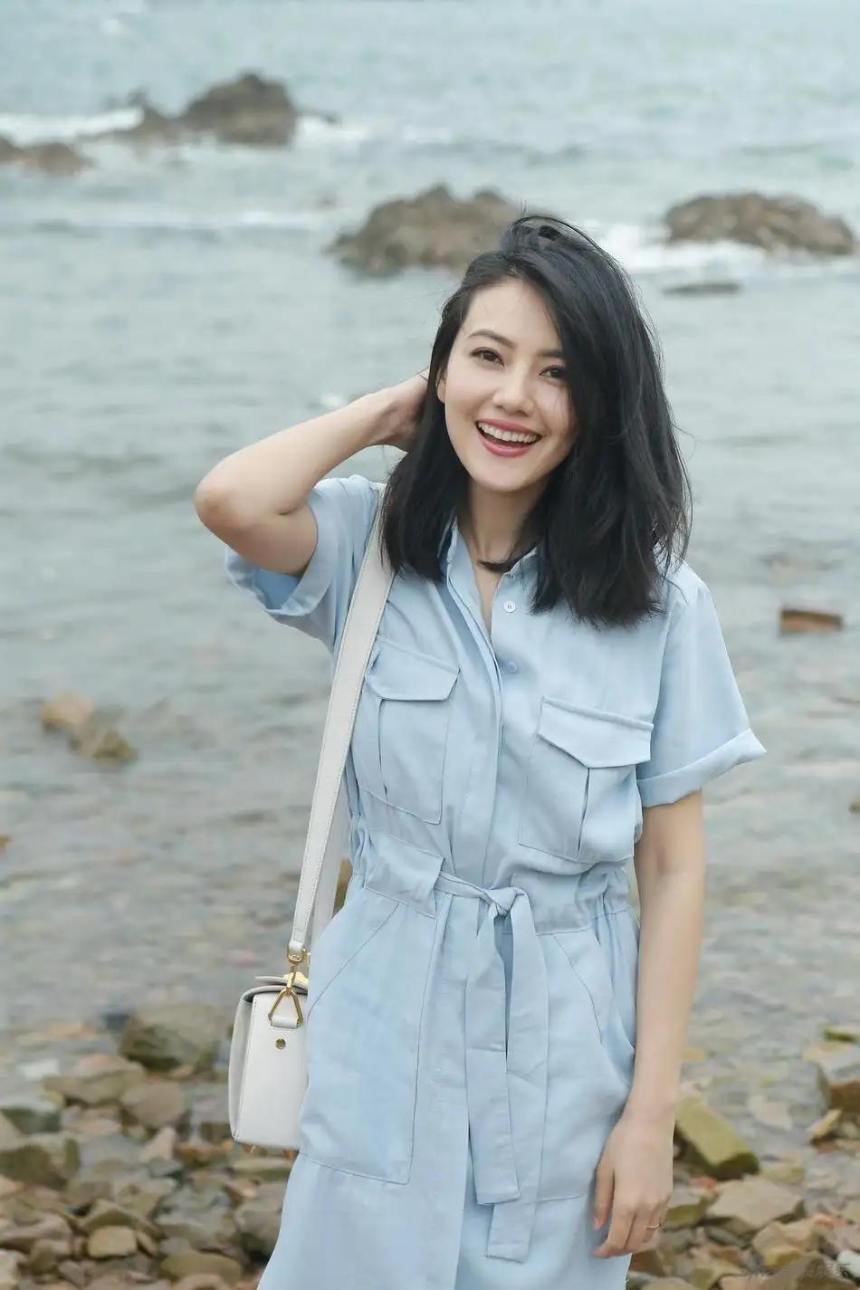 回顾高圆圆35岁嫁给小五岁的赵又廷并在40岁高龄为他生一女