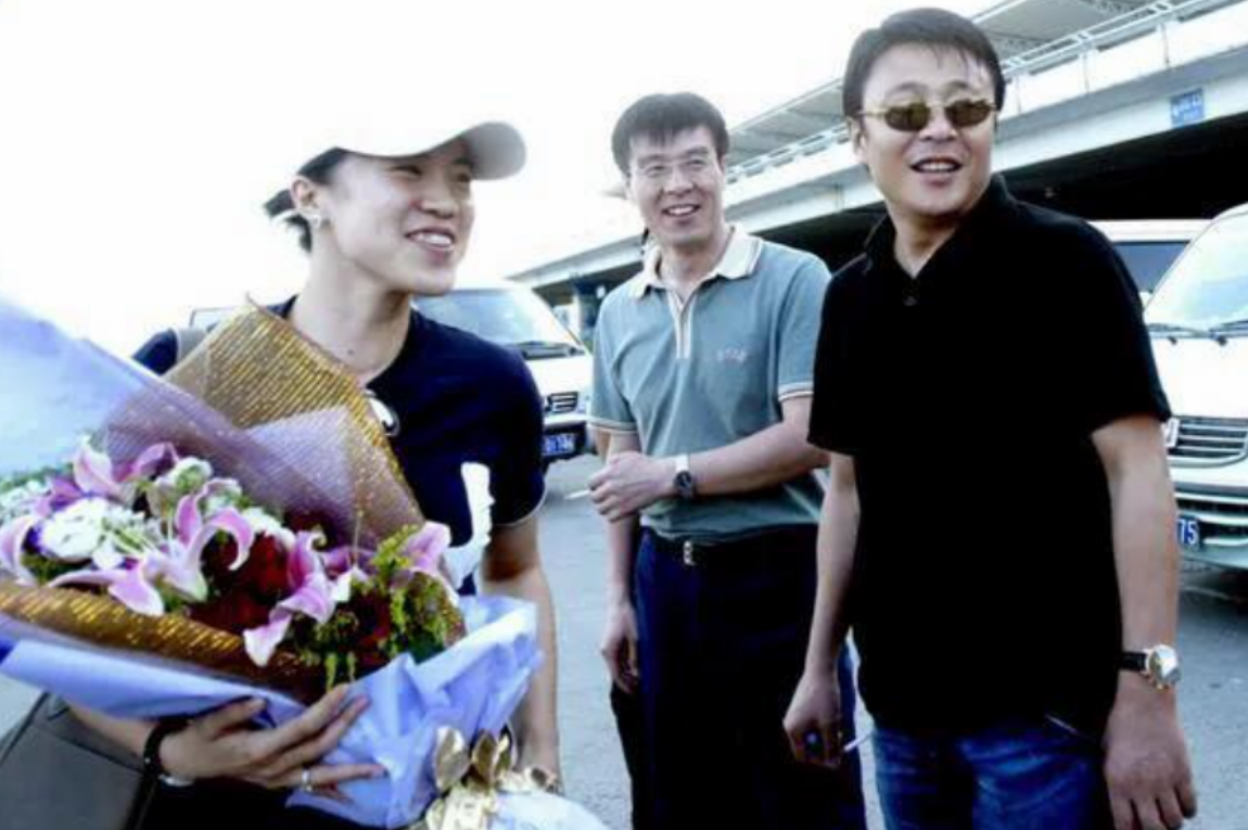 回顾王楠手握24个世界冠军婚后被查出癌症富豪丈夫举动感人