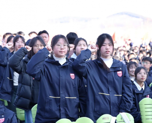 林州市外国语学校百日鏖战勇争先六月挥笔跃龙门高考百日冲刺