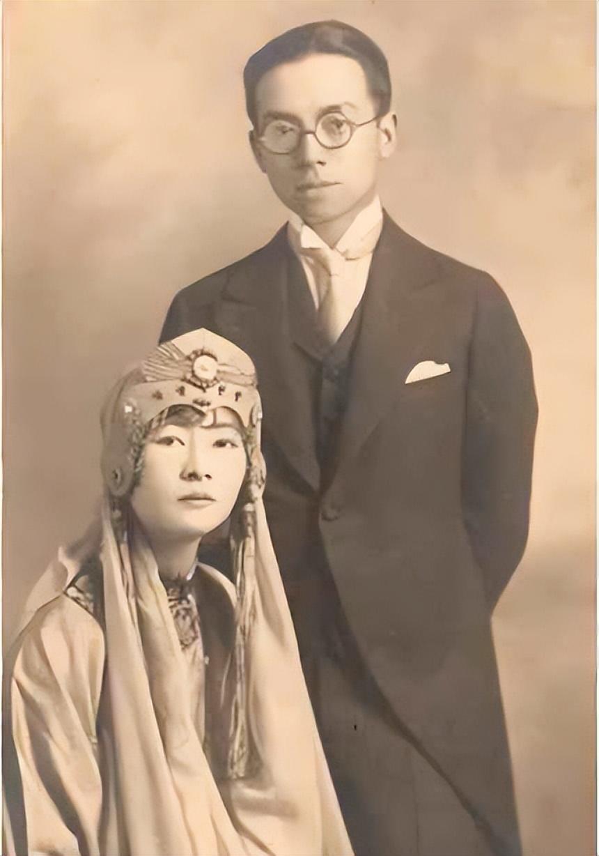 林徽因的感情有多乱钱钟书仅用一句话把她的花心写到极致