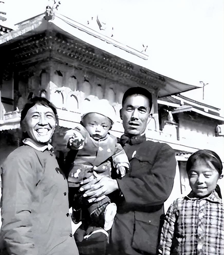 回顾才旦卓玛和丈夫相伴65年儿子是她骄傲女儿成余生之痛