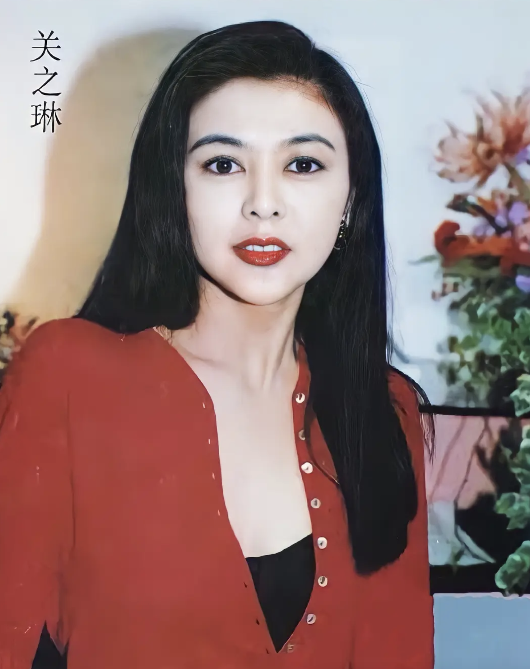 回顾关之琳父亲关山女儿28年不理他去世关之琳为他买400万墓地