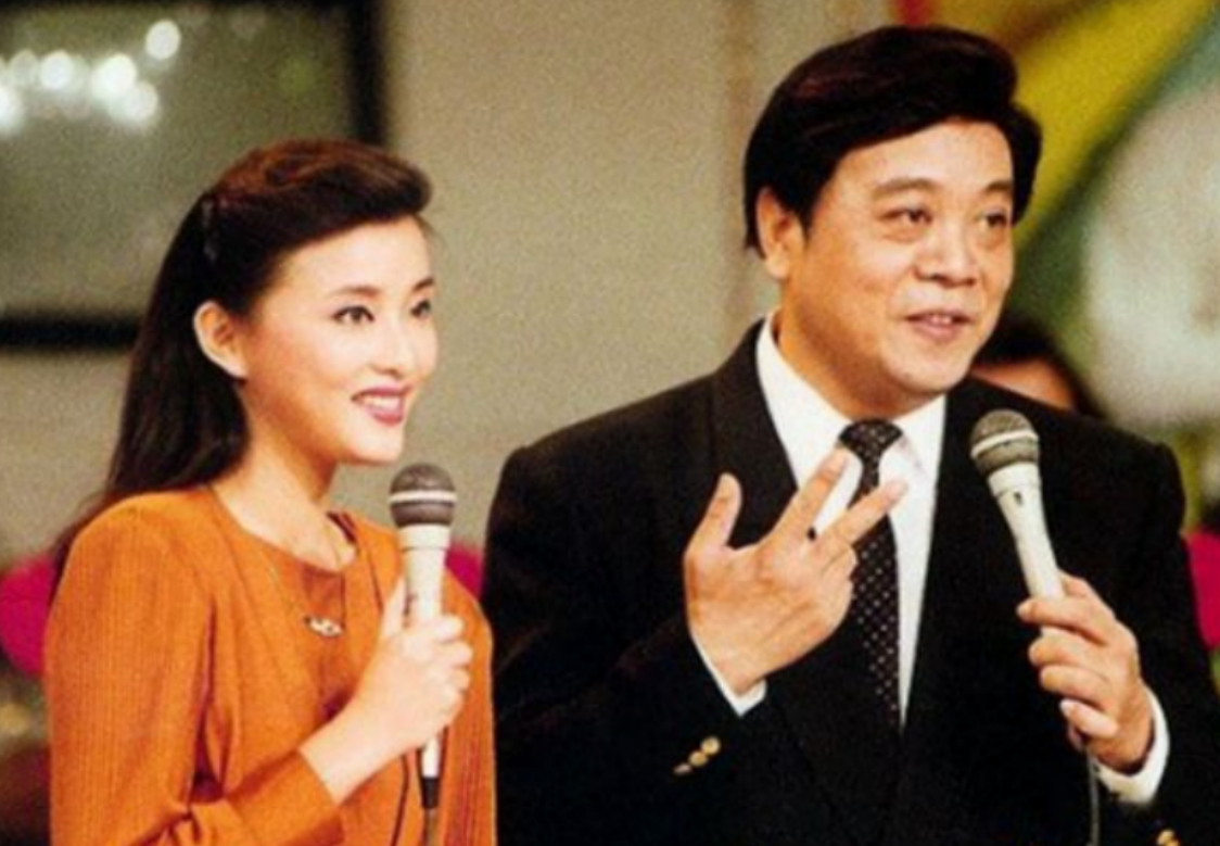 回顾赵忠祥离世前把5亿遗产托付给倪萍妻子的坚持让人泪目