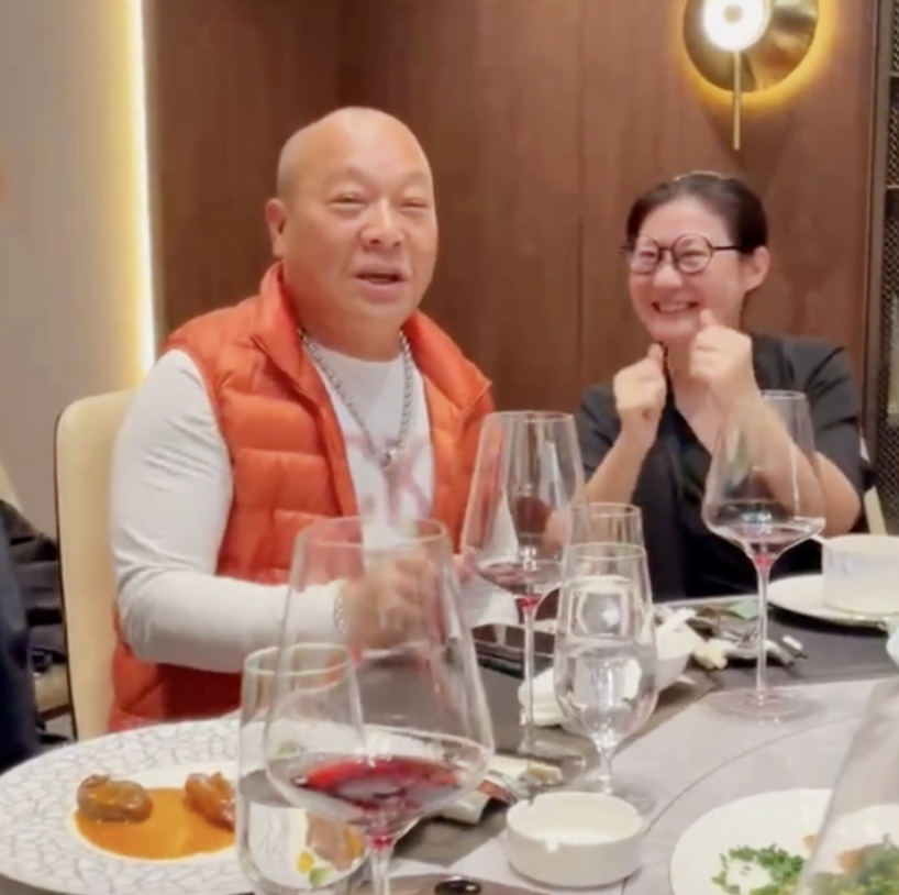 回顾演员午马娶小23岁娇妻马燕病逝8年妻子的选择让人感动