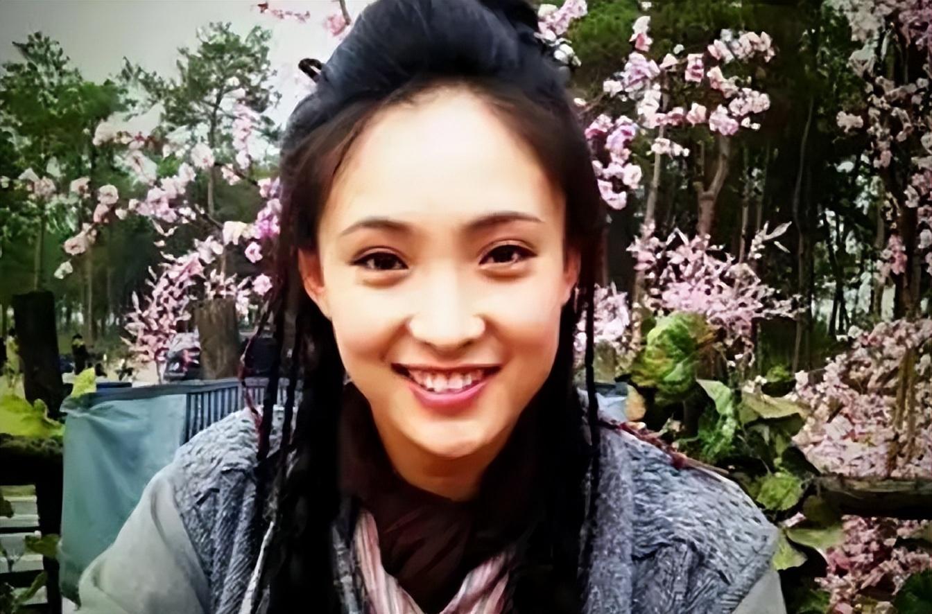 回顾白静24岁嫁富豪29岁被丈夫三刀刺死她的悲剧人生由何而来