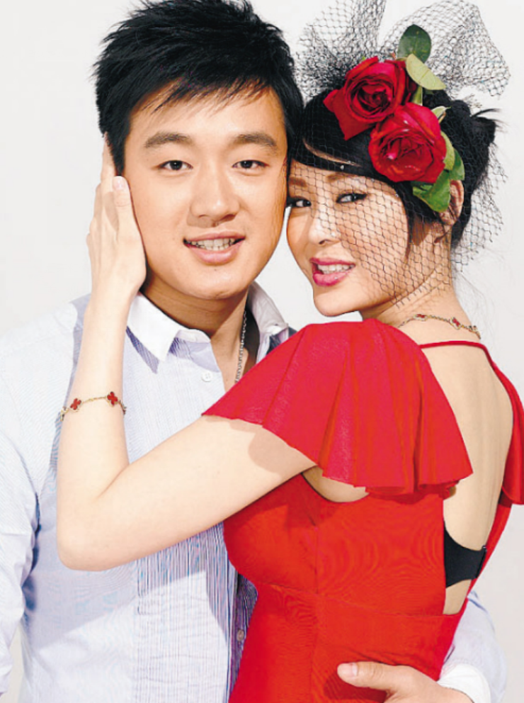 回顾关悦曾被佟大为分手复合后为对方生3胎用泪水换来幸福