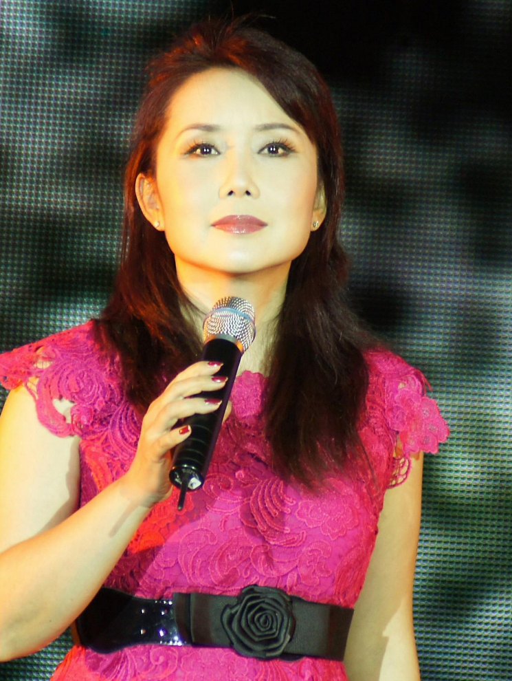 回顾家胡月嫁给著名演员陆剑民和丈夫撮合离异的公公婆婆复婚