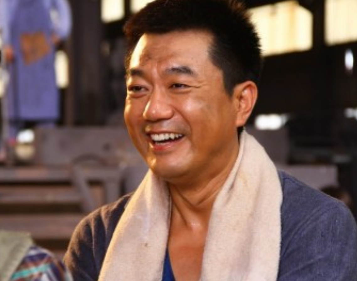 回顾演员董勇我这辈子正确的决定就是再婚娶了小9岁的大学老师