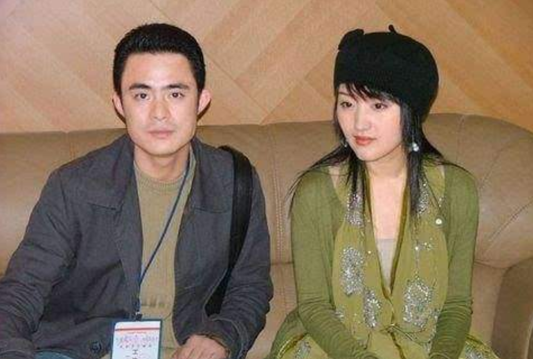 回顾杨钰莹妈妈熊永红怀孕时丈夫离世女儿用孝心托起她的晚年