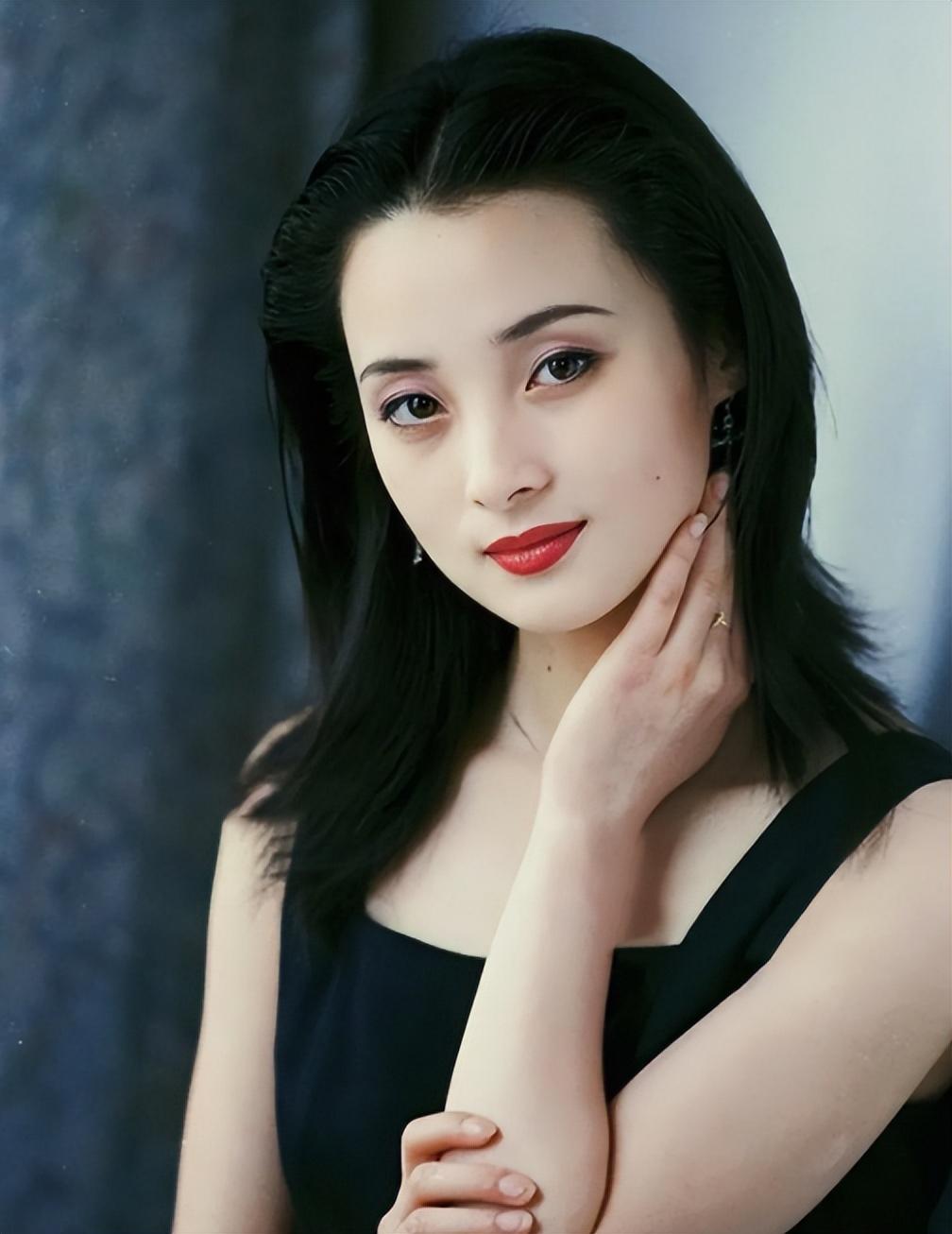 回顾蒋勤勤我这辈子正确的决定就是在43岁高龄为大丈夫生儿子