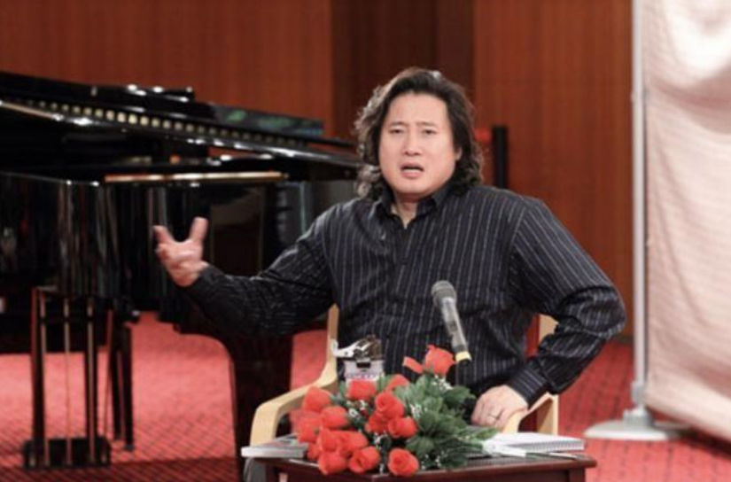 回顾戴玉强30岁娶初恋妻子结婚至今恩爱如初今女儿成他骄傲