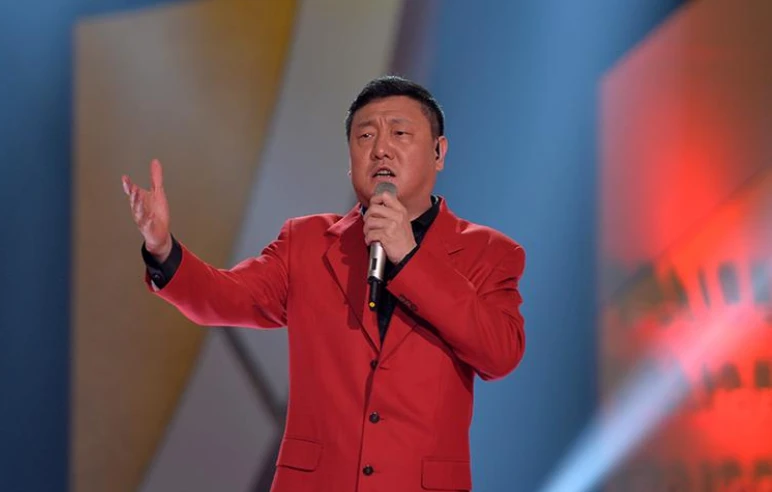 回顾著名歌手韩磊我这辈子正确的决定就是娶了蒙古族之花