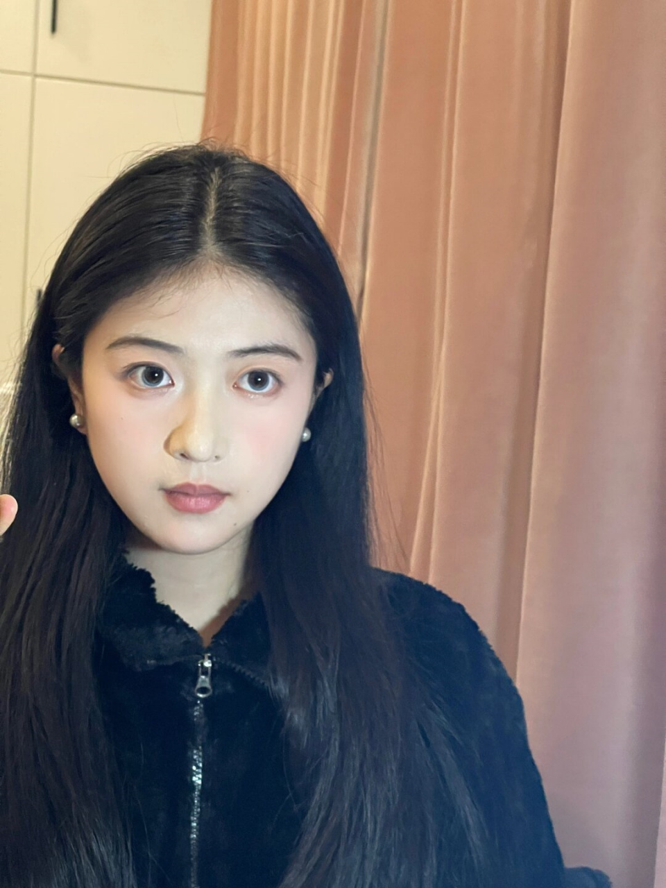 素颜一般,但淡妆好温柔啊……  素颜的我,虽平凡却真实98.