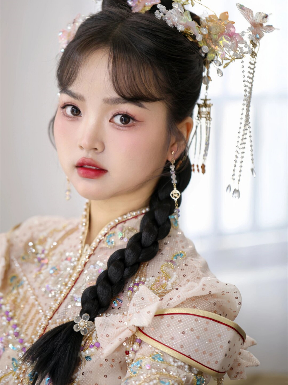 新娘妆 一眼就喜欢的嫩眼桃花妆  94粉色秀禾,轻启甜蜜新篇章94