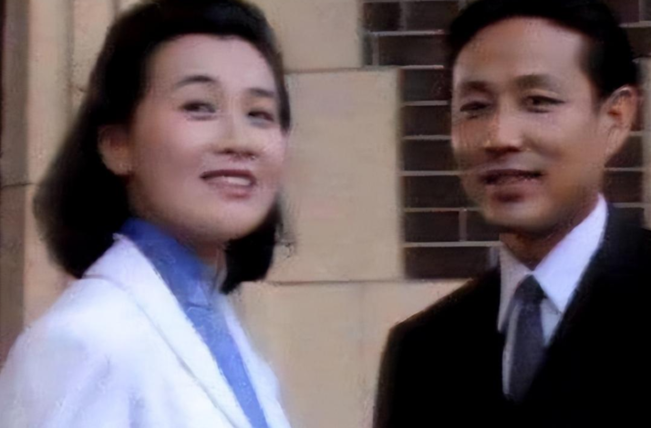 回顾演员李媛媛离世20年后丈夫誓不再娶儿子的坚持令人落泪