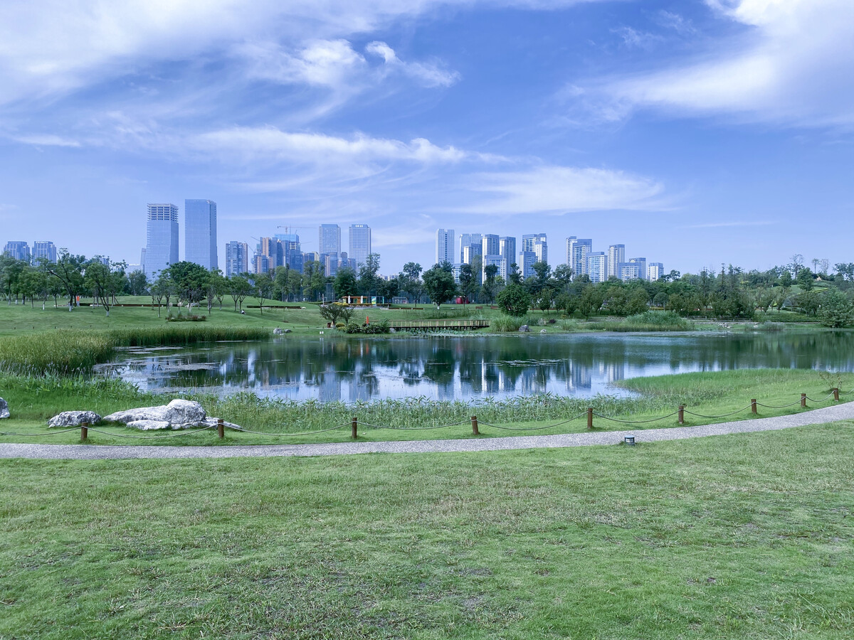 盘点成都市区内五个闻名的湿地公园,赏湖光山色,你都去过哪个?