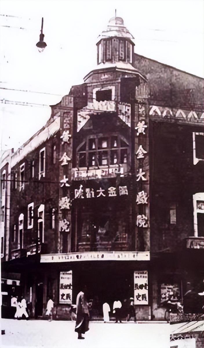 回顾京剧家童芷苓丈夫陈力患癌离世后再婚嫁张君秋的琴师