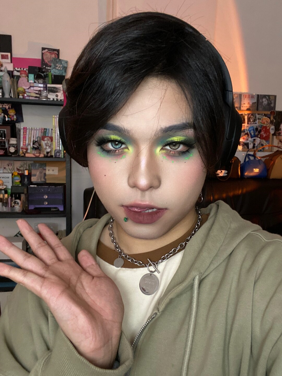 halo截断式眼妆合集  精选halo截断式眼妆大全,让你轻松掌握时尚秘诀!