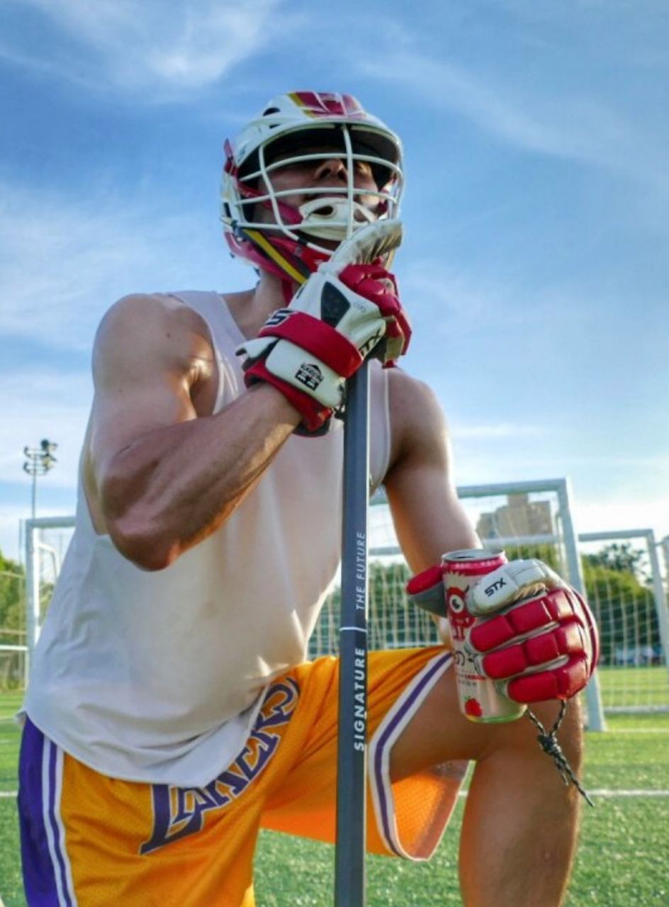 上海棍网球  01想象一下,那种原始部落勇士的精神,被一项运动所承载