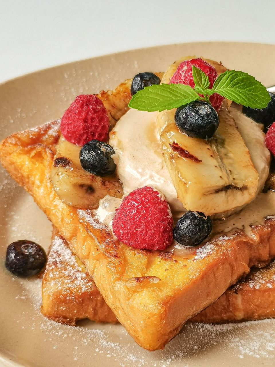 快乐减脂莓果法式吐司甜蜜面包诱惑 早餐是开启新一天的重要仪式.