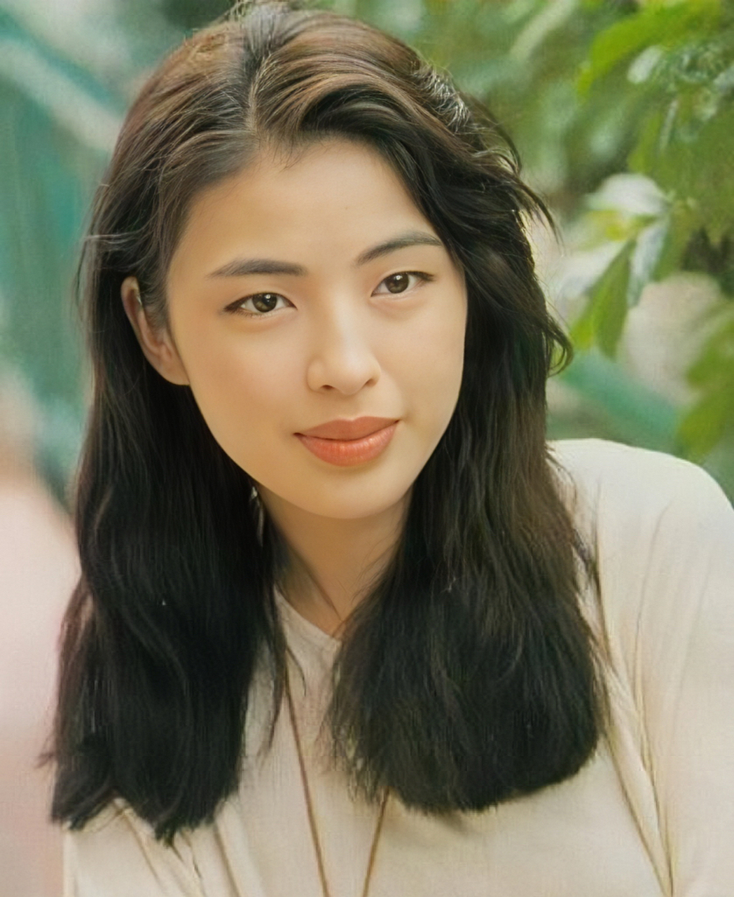 90年代,张学友太太罗美薇曾风靡一时,知名度与刘嘉玲不相上下.