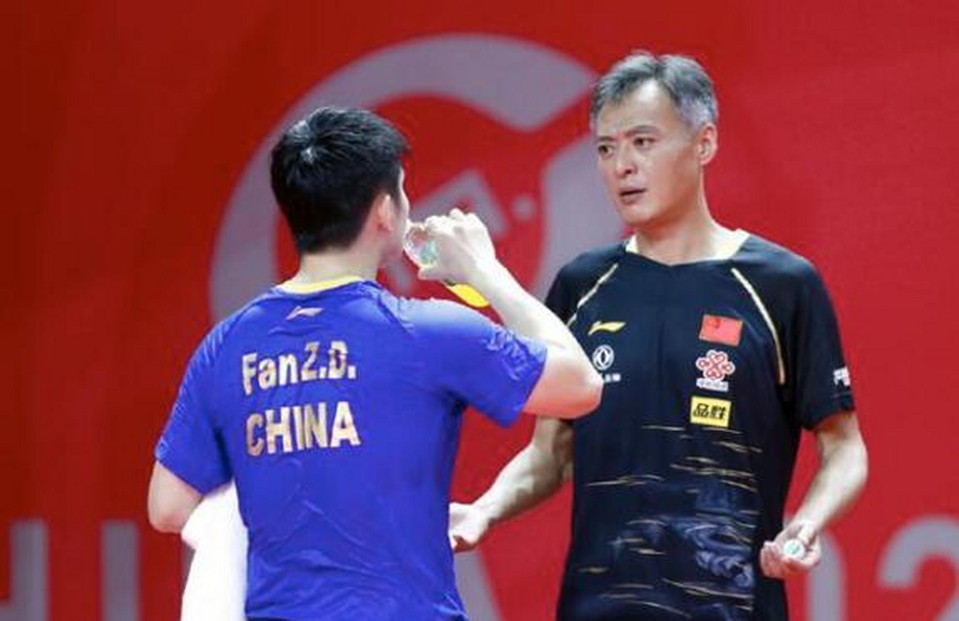 秦志戬谈樊振东在釜山世乒赛表现:恭喜中国队夺冠,夺冠过程艰辛,特别