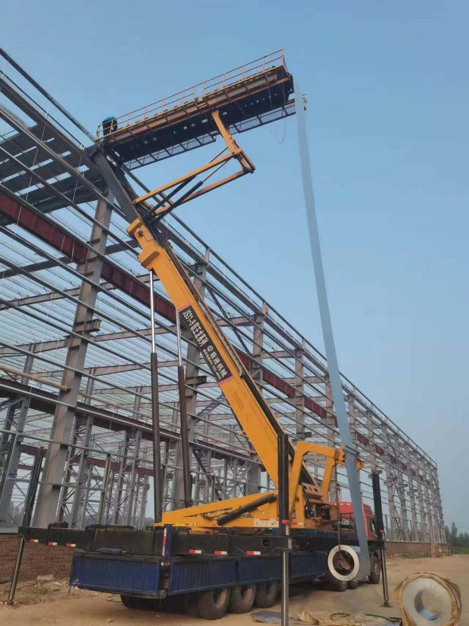 950型高空压瓦机,卓越性能,稳定高效!