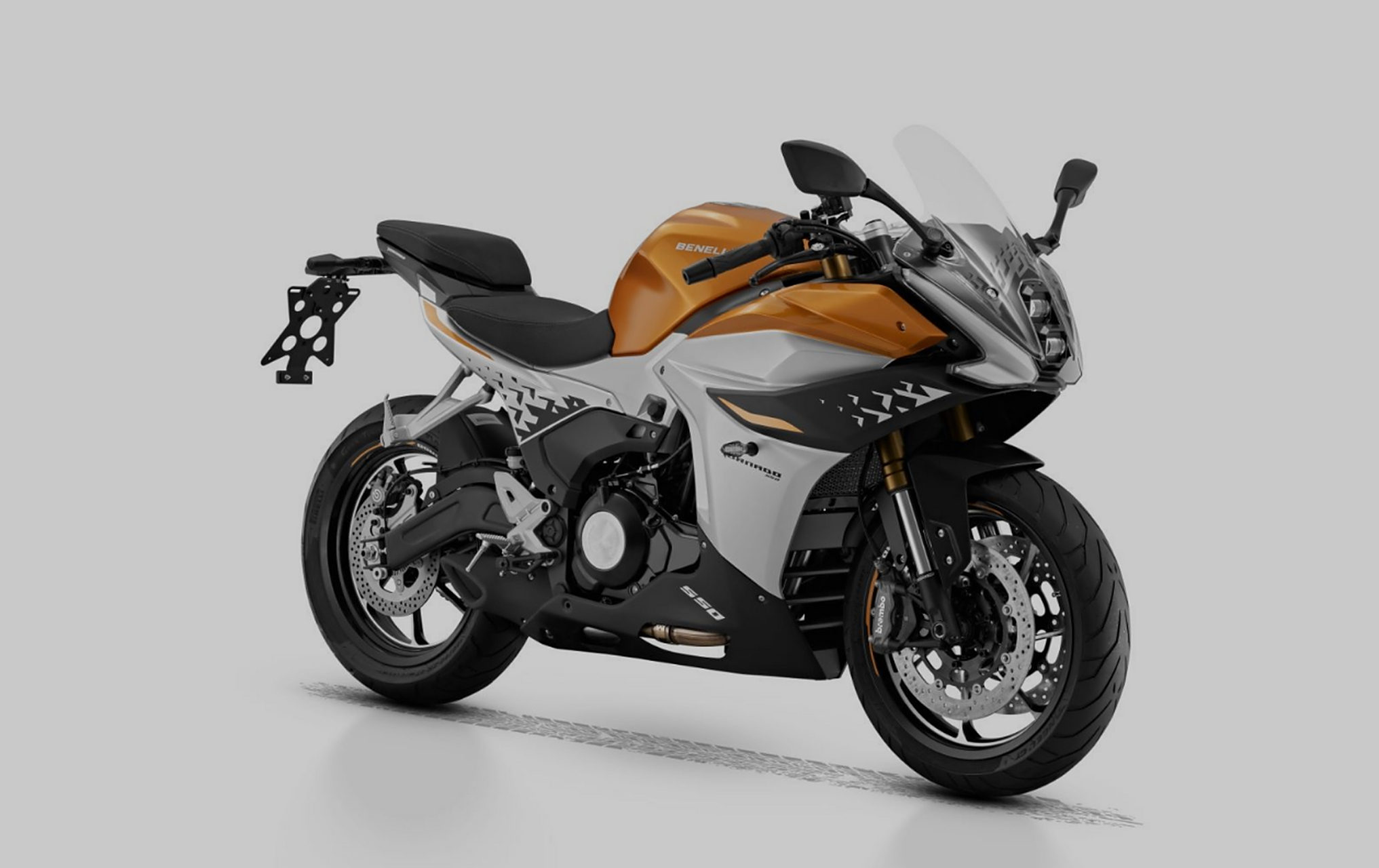 国产中量级超级跑车贝纳利tornado552r,直列双缸八气门发动机,动力