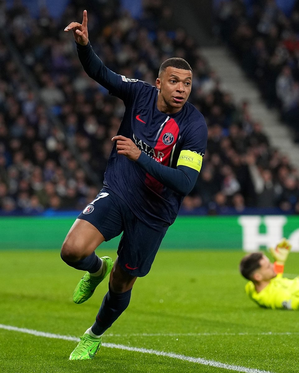 现役足坛即战力第一人!#姆巴佩