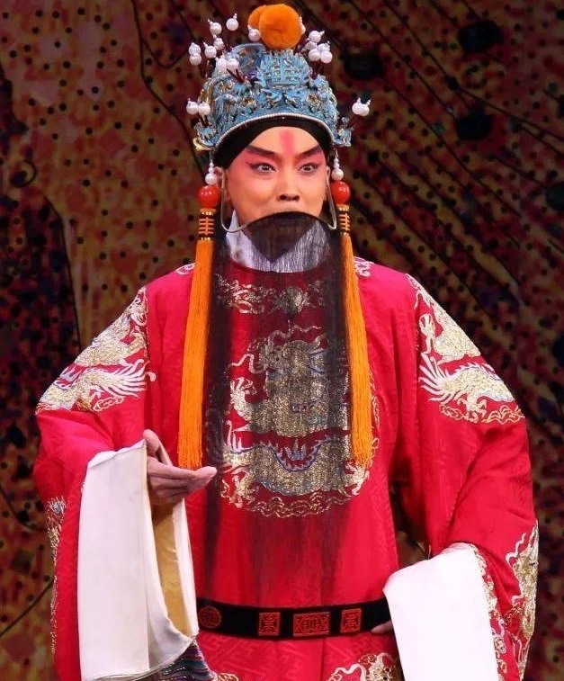 京剧谭家并非一代不如一代,如今谭正岩艺术水平也是逐渐的提高