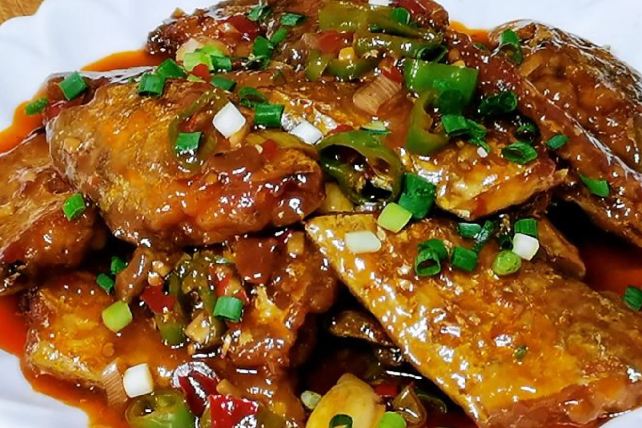 超简单红烧带鱼做法,让你立马变成家里的大厨!