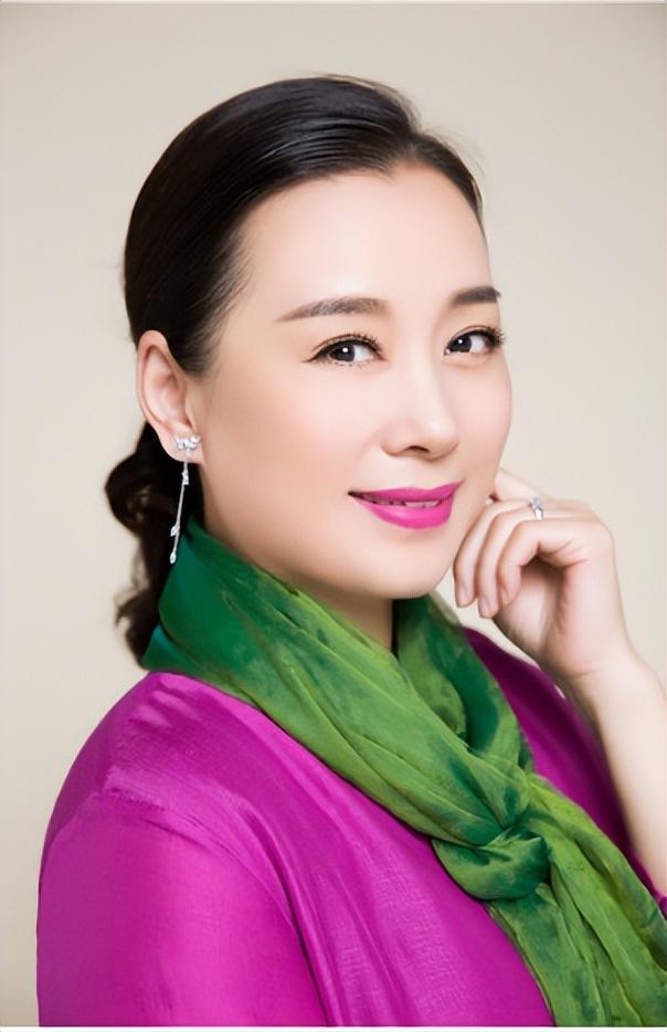 回顾袁派花旦陶琪阴差阳错成为单位台柱子今生愧对丈夫和儿子