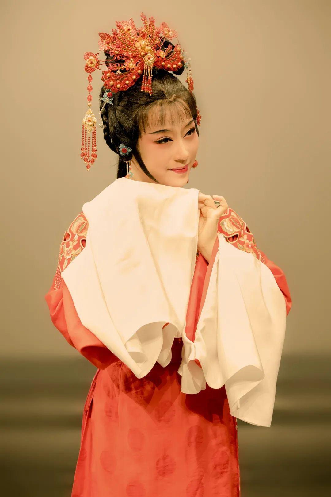 回顾袁派花旦陶琪阴差阳错成为单位台柱子今生愧对丈夫和儿子