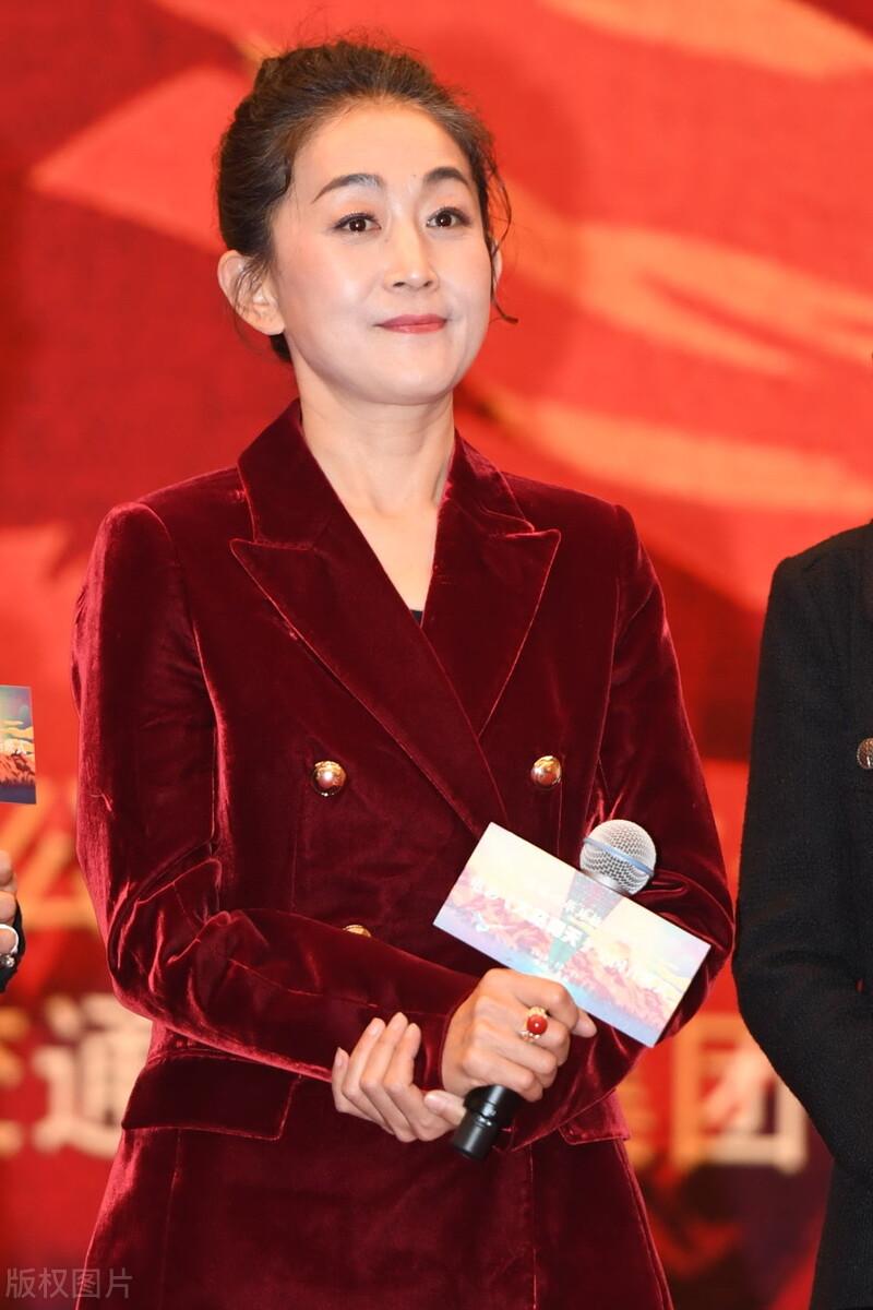 回顾演员陈瑾58岁单身无子女事业有成与巫刚的感情让人羡慕