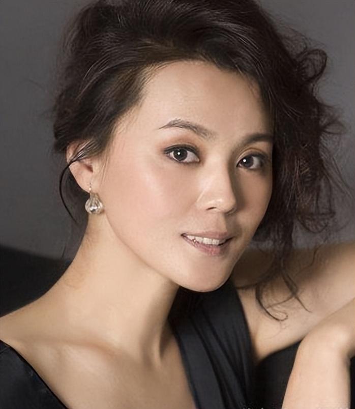 回顾演员梁爱琪戏里没人可以抵挡我的魅力傅彪是我一生的贵人