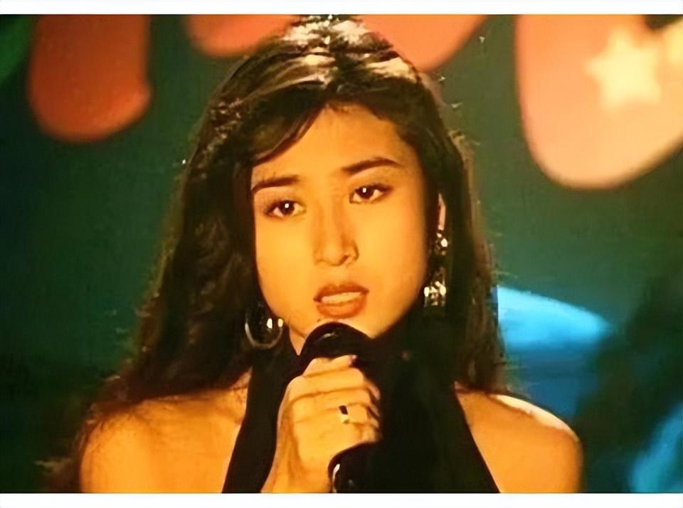 回顾吴雪雯曾艳压邱淑贞得罪导演被打断肋骨嫁富商后选择退圈