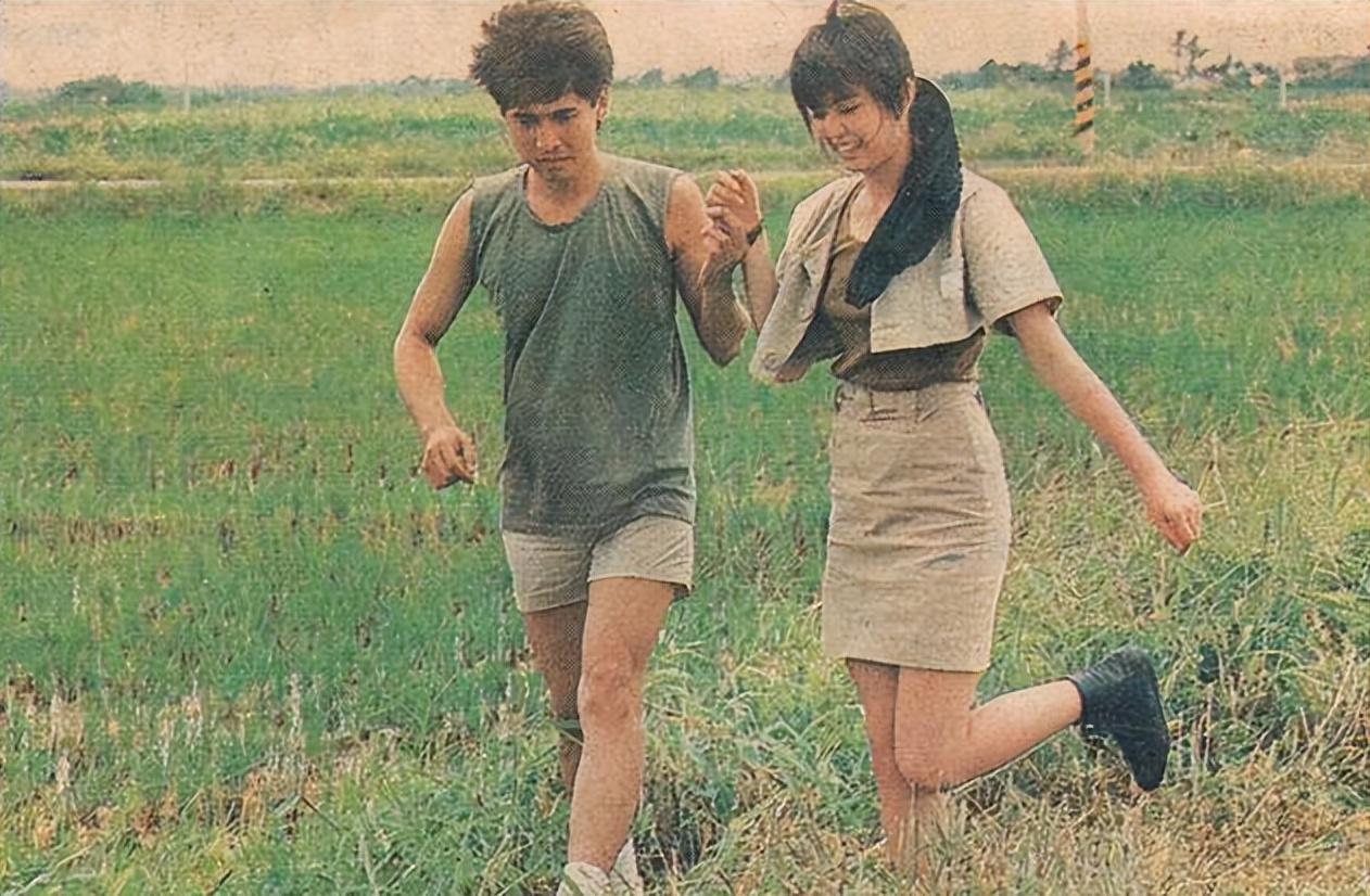 回顾63岁的齐秦尽管岳母比自己小了几岁给她尽孝也能坦然