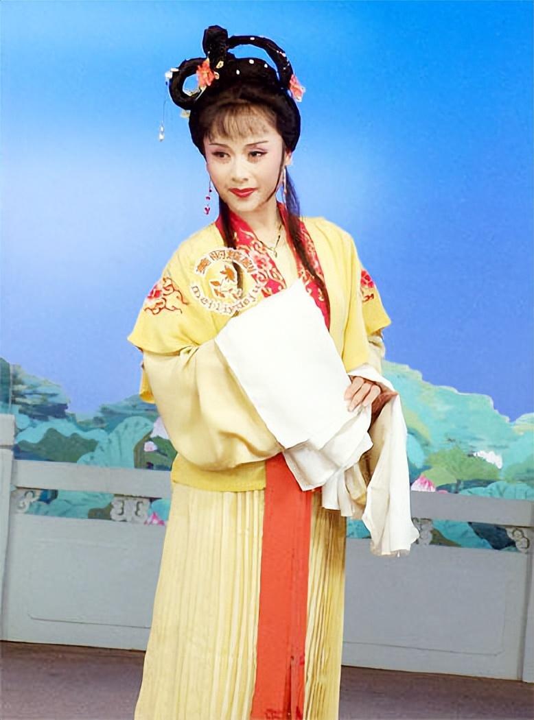 回顾袁派花旦陶琪阴差阳错成为单位台柱子今生愧对丈夫和儿子